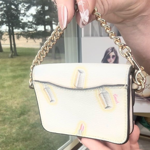 Coach Mini Coin Purse Like New - Picture 8 of 10